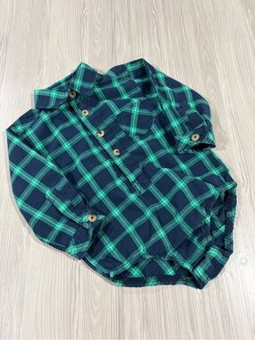 7/$20 Mick Mack Plaid Button-Front Baby Shirt Bodysuit Navy and Green